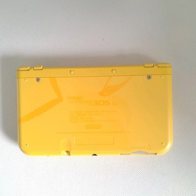 New Nintendo 3DS XL LL Pikachu Yellow Console Stylus japan ver