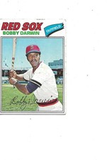 1977 TOPPS RED SOX OF BOBBY DARWIN