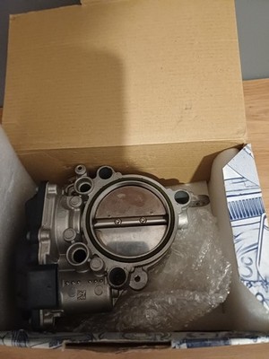 VEMO V20-81-0026 Drosselklappenstutzen für BMW