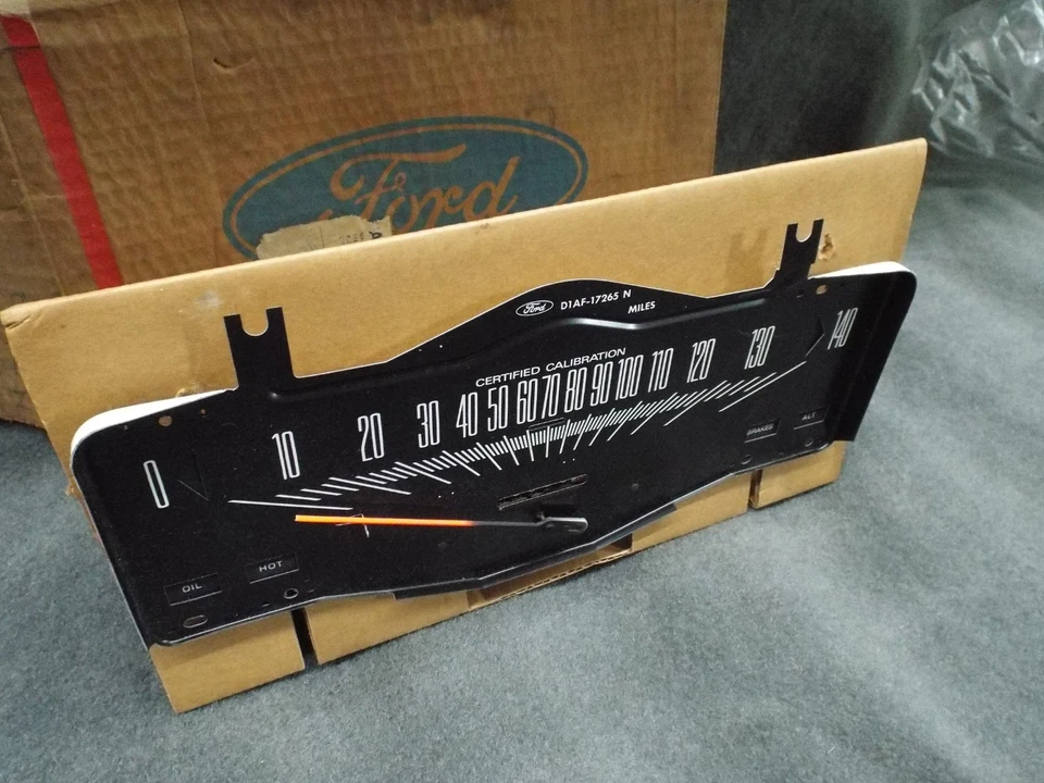 Nuevo de Lote Antiguo Medidor de Velocímetro Policía 1971-1972 Ford Galaxie/LTD/Country Squire/Personalizado 71 Foto 4 de 4