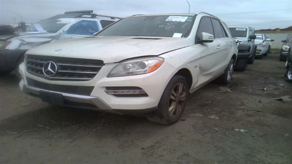 Used A/C Compressor fits: 2012 Mercedes-benz Mercedes ml-class 166 Type ML350 di - Image 3 of 4