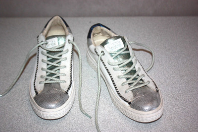 PALLADIUM Sneaker Tennis Glänzendes Leder Größe 37 sehr guter Zustand