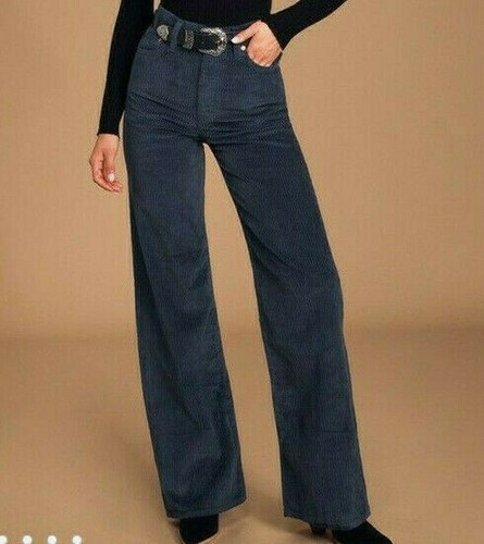 LEVI'S 25 X34 Blue Ribcage Cords 