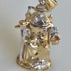 Picture 3 of 24