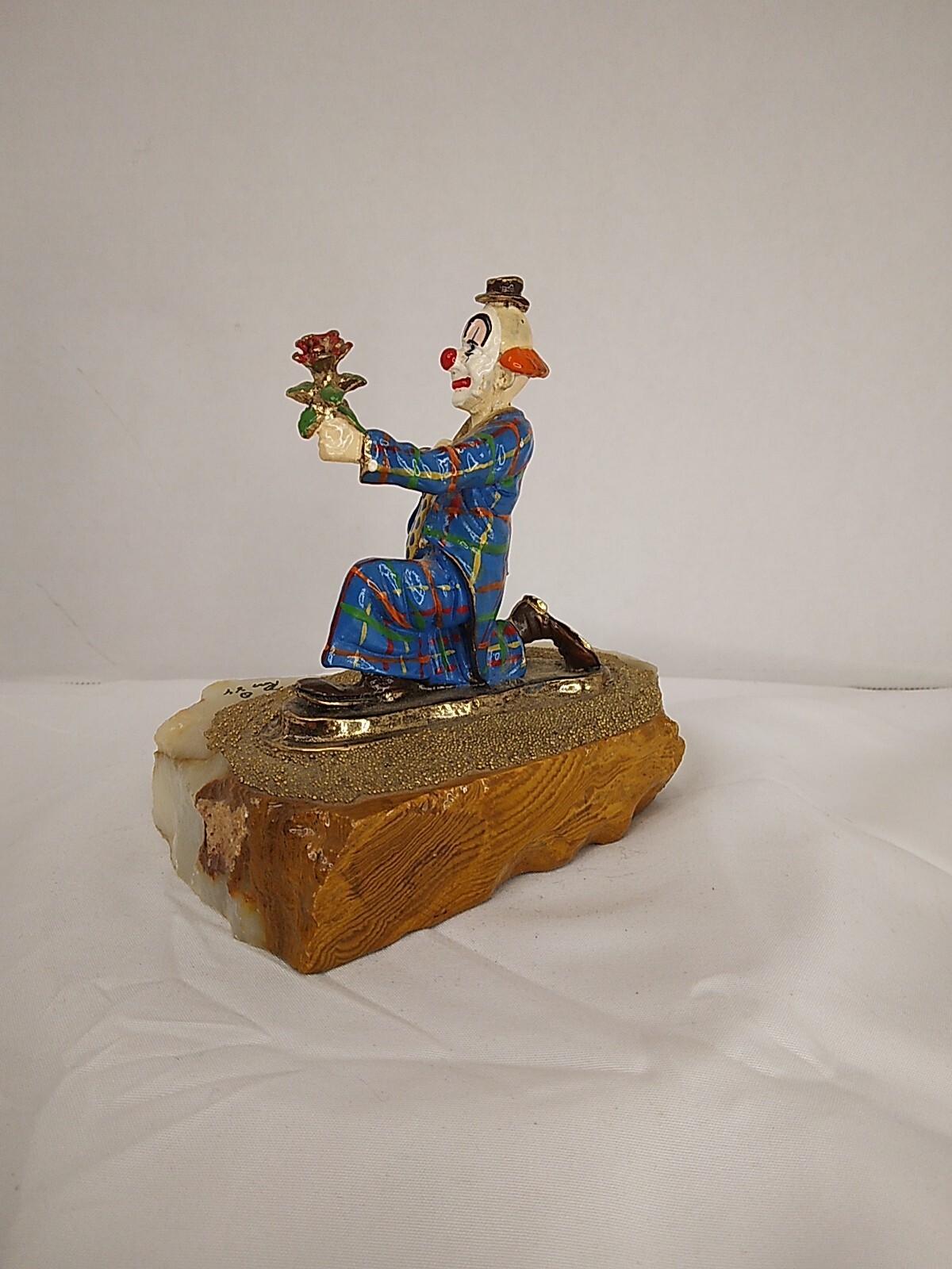 Picture 4 of 13