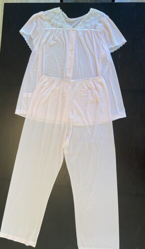 Shadowline Pajama Set Vintage 2 PIECE SET Size L Pink-Embroidered - Picture 1 of 9