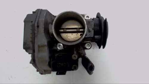 VW Polo 86 C Drosselklappe 19426