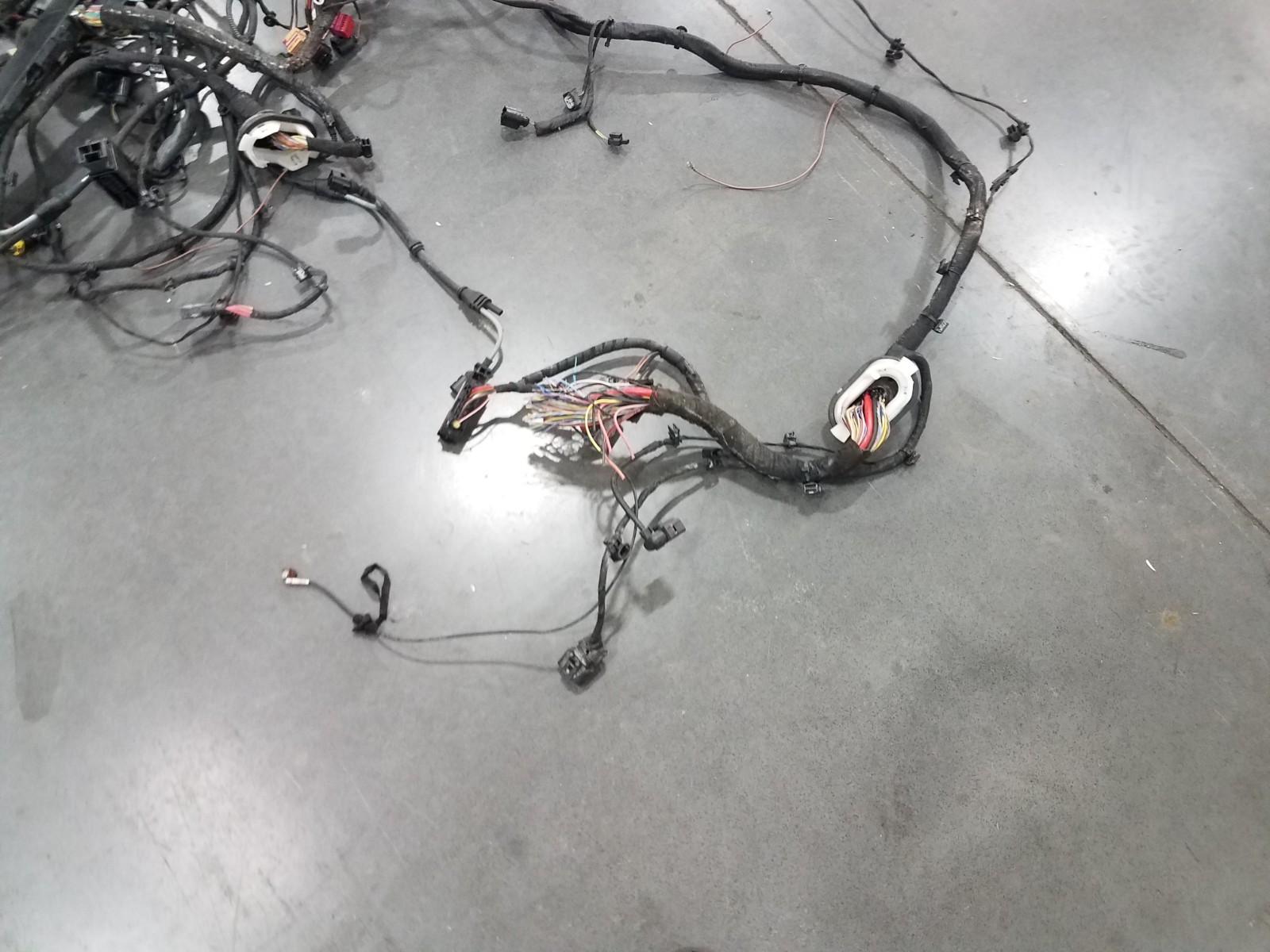 2017 Audi R8 V10 Plus Spyder Chassis Wiring Harness - CUT #4720 CA2