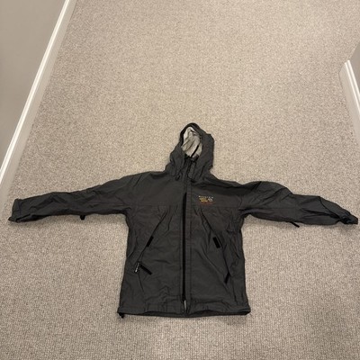 Mountain Hardwear Gore-Tex PACLITE Waterproof Test Team Mountain Hardwear Gore-Tex PACLITE Waterproof Test Team