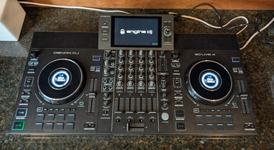 Denon DJ SC LIVE 4 Standalone DJ Controller with Stem Separation on 4-Decks