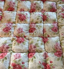 Cath Kidston Vintage Roses feather quilted Eiderdown/Duvet
