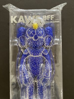 本物 KAWS MEDICOM TOY BFF MoMA EXCLUSIVE KAWS BFF MoMA Blue Exclusive Figure 2017 Medicom Toy with Original