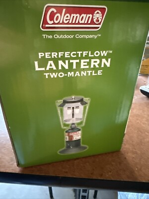 Coleman Perfectflow Propane Lantern Two Mantle in Box 5159-700 NEW