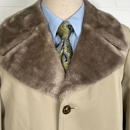 London Fog Overcoat Men 38R Taupe Faux Fur Collar Lined Grandpa Dress Winter VTG - Picture 2 of 12