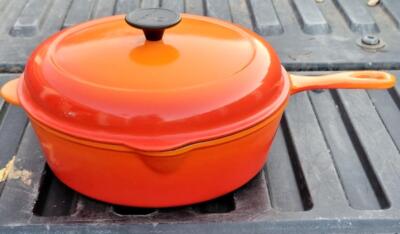 キッチン収納・ラック Le Creuset Cast Iron Pot Stand Orange Le