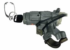 2001-2005 Toyota Rav 4 Oe Ignition Switch Cylinder Assembly With Key 45020423 2001-2005 Toyota Rav 4 Oe Ignition Switch Cylinder Assembly With Key 45020423