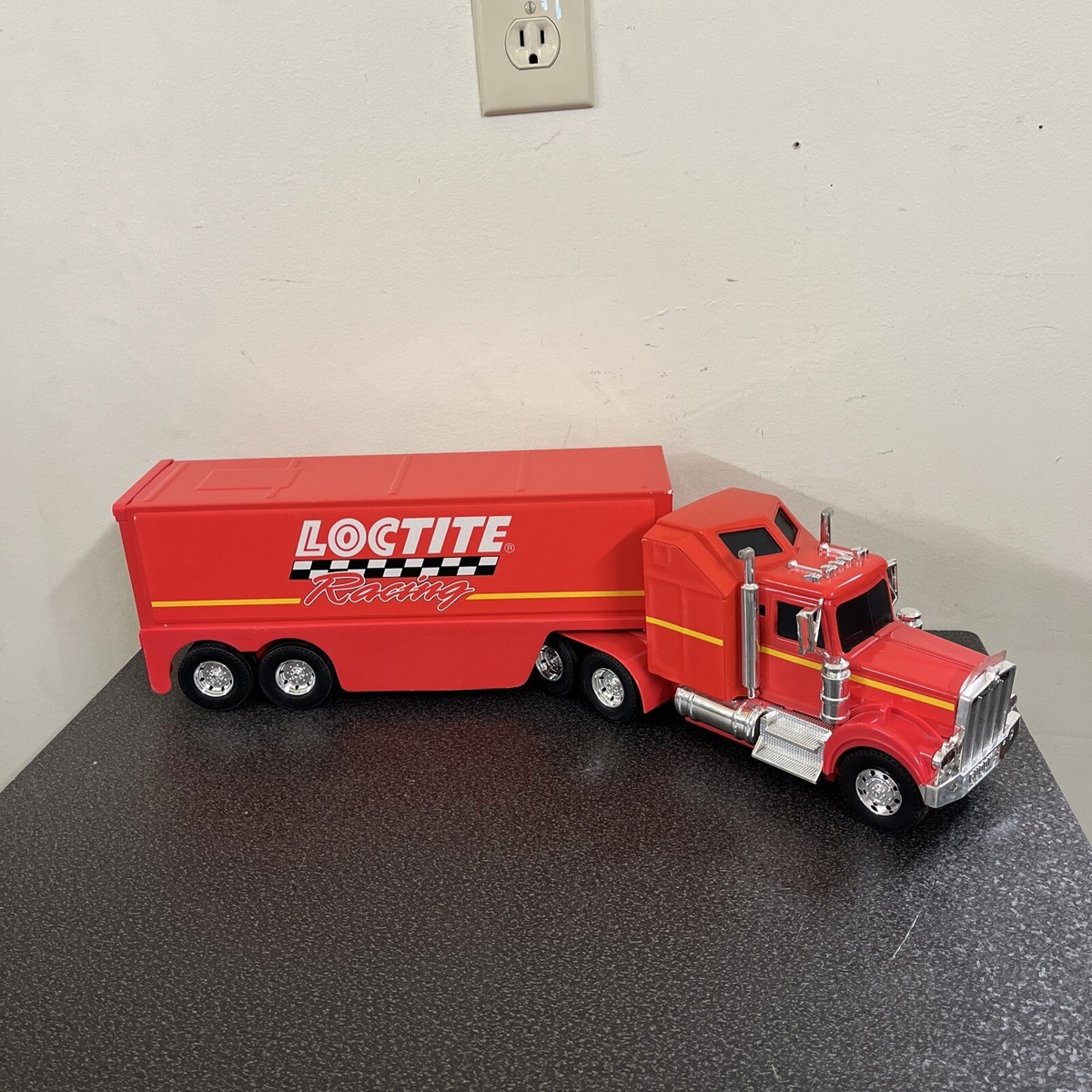 Vintage Buddy L 1993 Loctite Racing Semi Trailer Truck Vintage Buddy L 1993 Loctite Racing Semi Trailer Truck