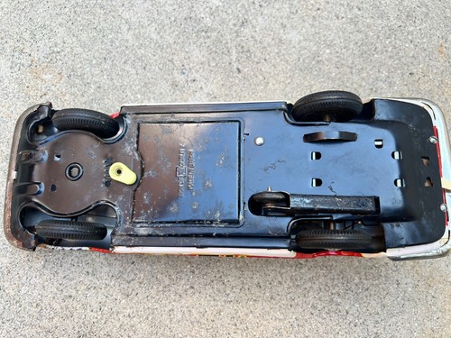 1960’s Bandai Ferrari Stunt Toy Car Speed Demon #27, Battery operated, as found - Picture 6 of 14