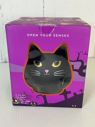 MAHLI Black Cat Halloween Aroma Oil Fan Diffuser 7 Cycling Lights Oil Pads USB - Picture 10 of 12
