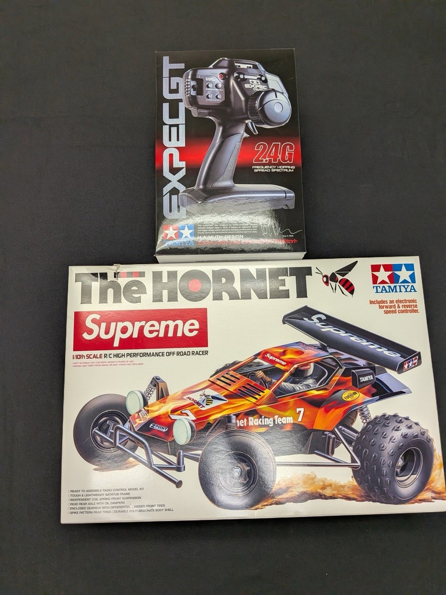 Supreme × Tamiya Hornet RC Car FW18 FW18 SUPREME TAMIYA Hornet RC High Performance Off Road Racer Car