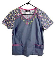 Runway by Cherokee Scrub Top Womens V Neck Pockets Short Sleeves- SIZE M