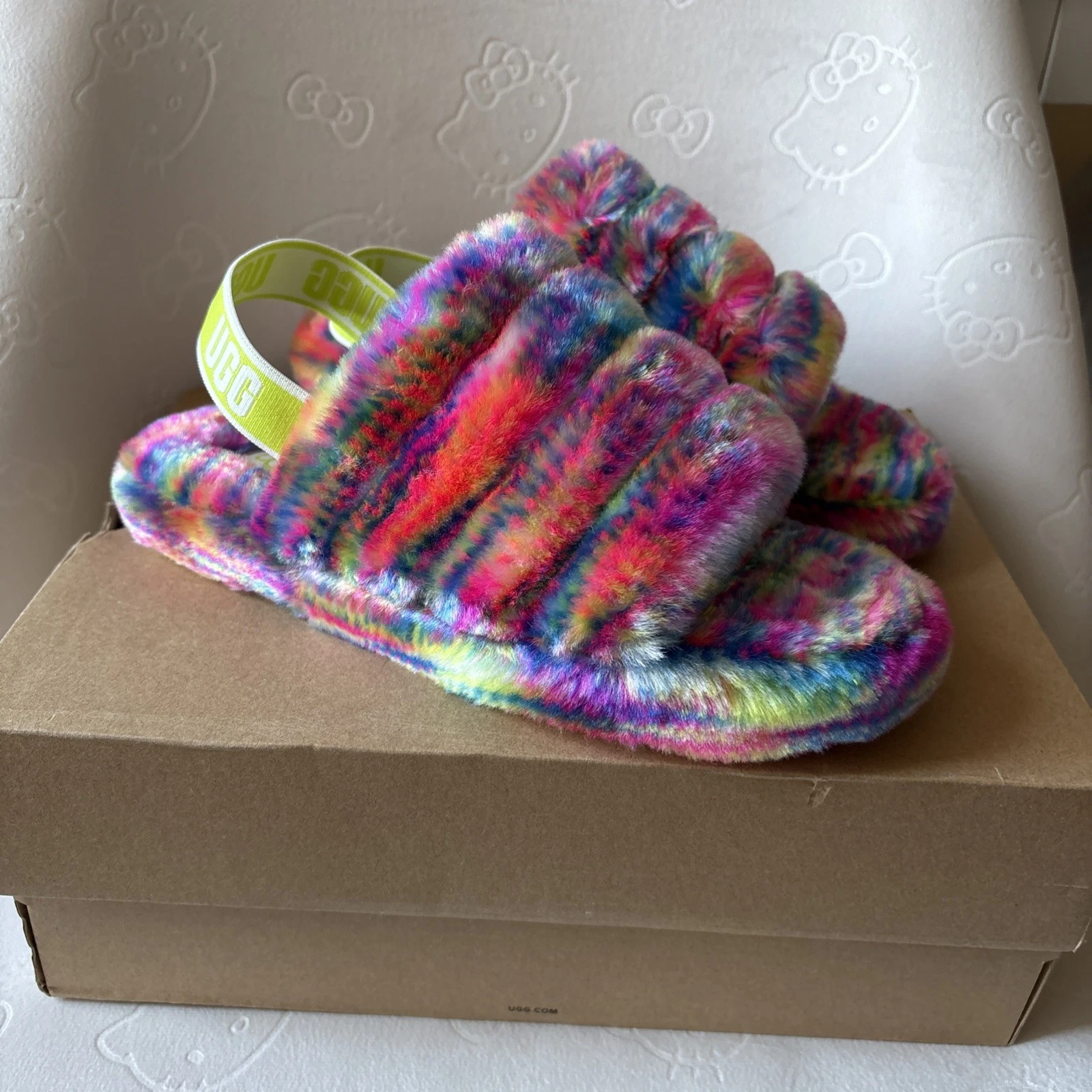 Nuovo con scatola Ugg K Fluff Yeah Pixeate bambini taglia 6