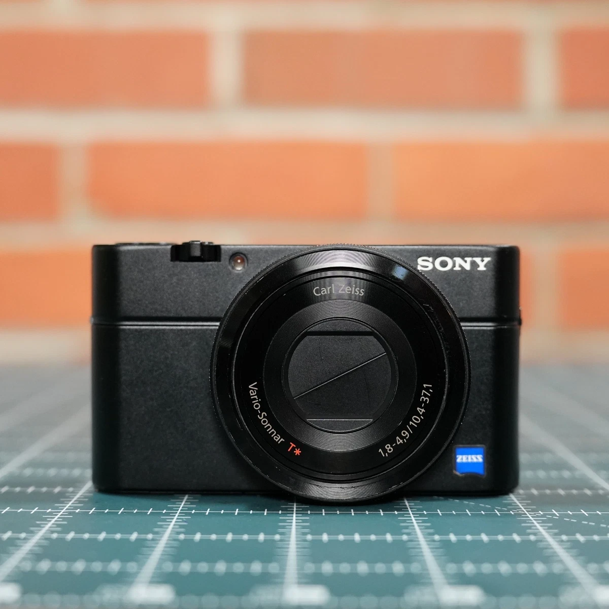 Preços baixos em Sony Cyber-shot DSC-RX100 Câmeras Digitais | eBay