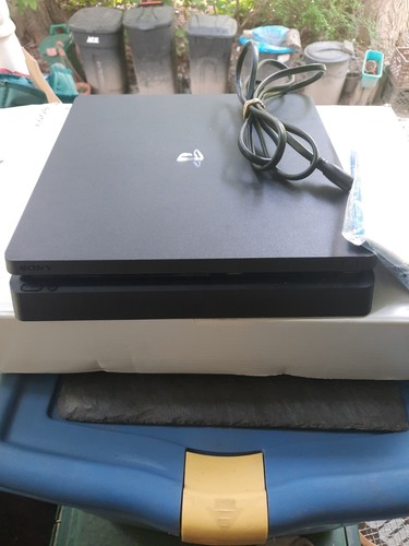 Sony PlayStation 4 PS4 Slim 1TB Black Console CUH-2215B w/ Box - UNTESTED AS-IS