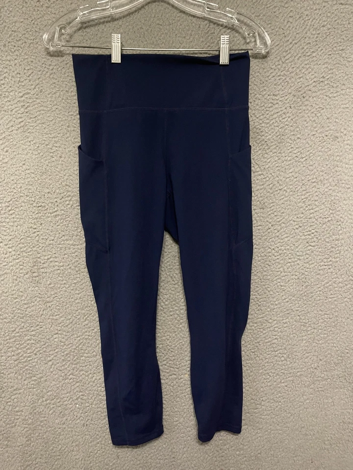 Leggings Fabletics PureLuxe Capri Cortos Para Mujer Mediano Alto Bolsillo Yoga Foto 2 de 4