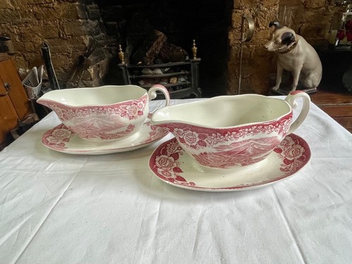 Pair of Vintage Enoch Wedgwood Gravy Boats – Lochs of Scotland Red Toile - Picture 12 of 12