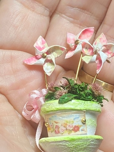 Artisan OOAK Pinwheels & Dahlias Painted Planter 1:12 Dollhouse miniature - Picture 14 of 14