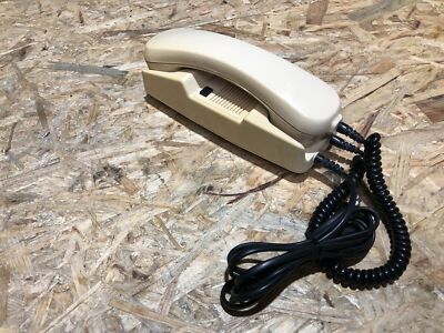 Vintage  Wandtelefon Hartig u. Helling Typ TSA 500  Sprechanlage