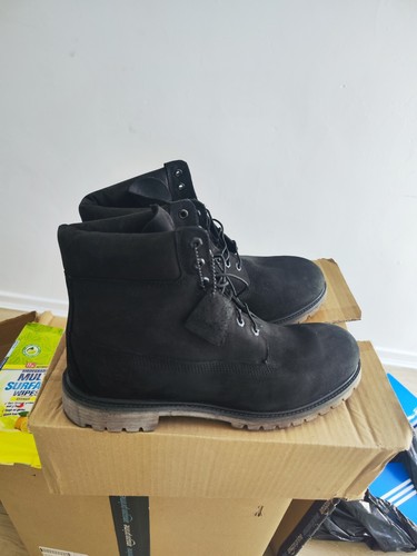 Timberland boots Size 12.5UK - Picture 4 of 5