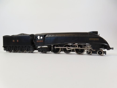 Wrenn W2213 4-6-2 NE A4 Class Dampflok No.4903 'Peregrine', OO, gut! | Zustand: Used