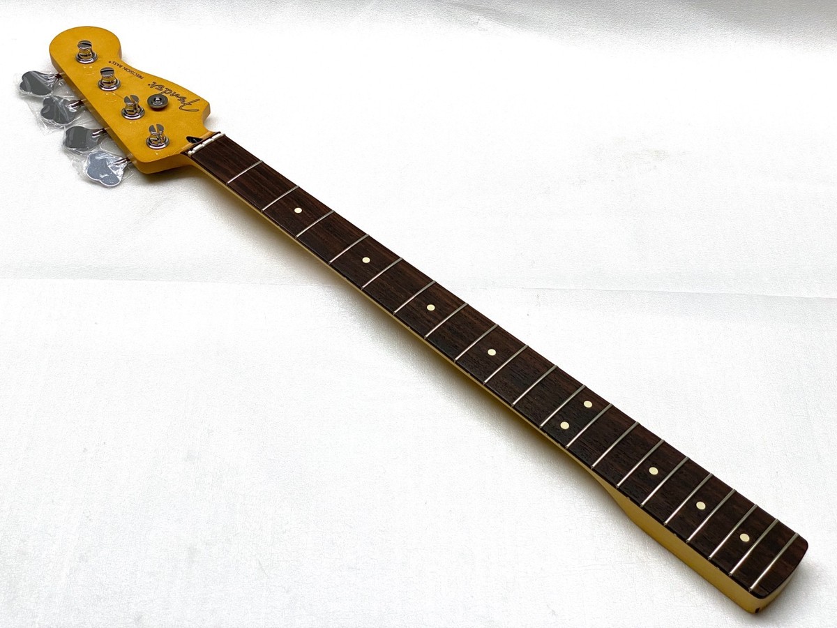 Player II Series Genuine MIM Fender Precision P Bass Rosewood Neck