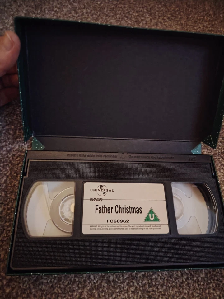 Raymond Briggs 'The Snowman Father Christmas' UK VHS PAL Rating - Image 4 of 4