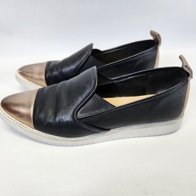 Karl Lagerfeld Leather Shoes Women's 9.5M Black / Gold Slip on Sneakers