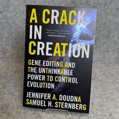 A Crack in Creation: Gene Editing and the Unthinkable Power to Control Evolution