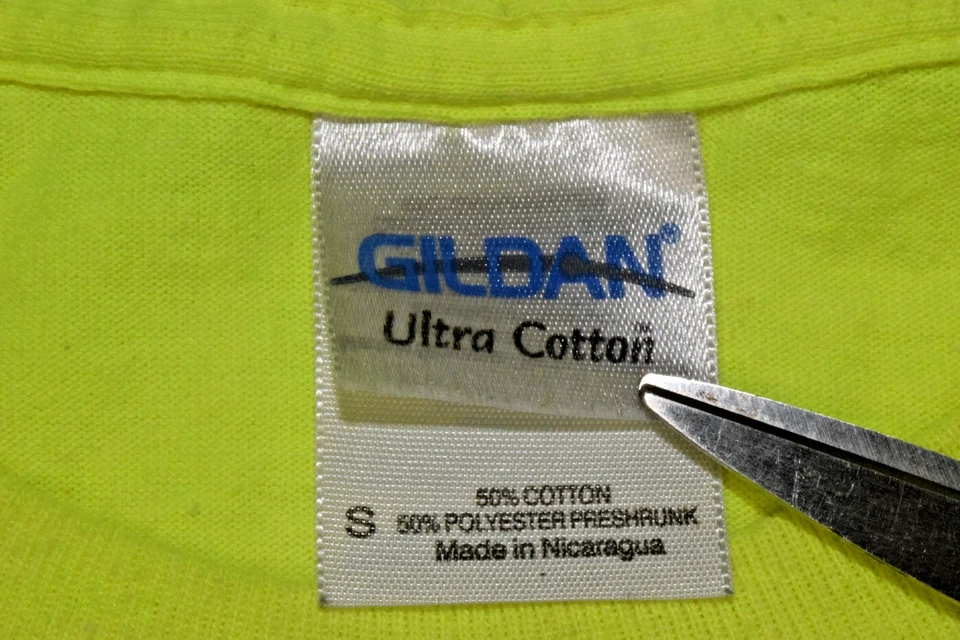 Винтажная футболка Gildan размер S Y2K неоновые желтые арки национальный парк Моаб Юта - Изображение 3 из 4