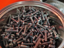 100x Schrauben M4x20 Linsenkopf DIN 7985 Verzinkt