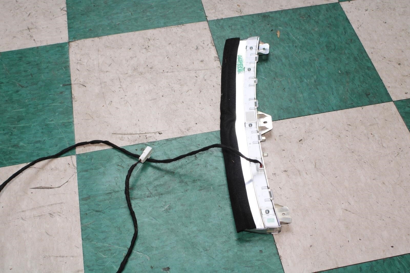 Maserati Ghibli 2014-2017 Rear Center brake light