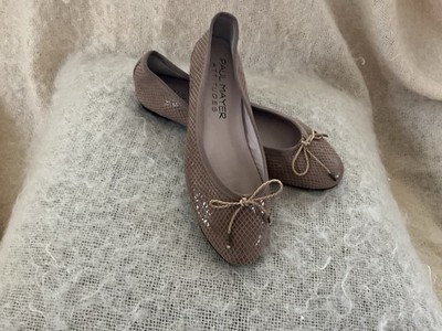 PAUL MAYER ATTITUDES LUXE TEXTURED LEATHER BALLET FLAT 8 EX. COND. 