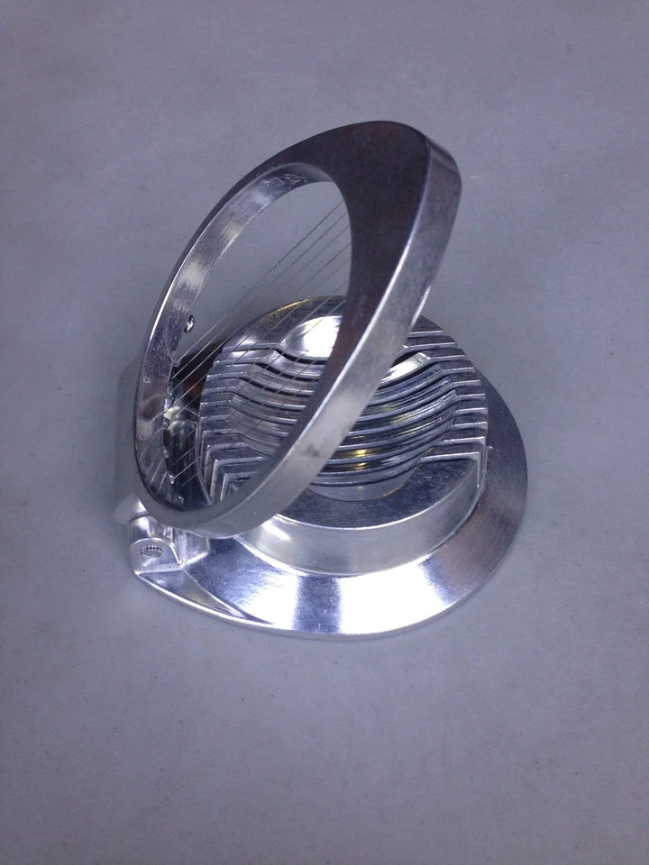 JOHNSON-ROSE EGG SLICER ALUMINUM FREE SHIPPING USA ONLY