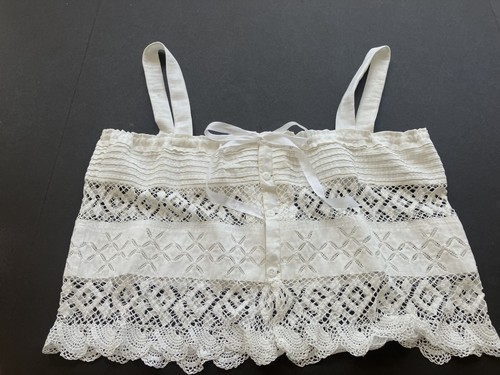 ANTIQUE/VINTAGE WHITE COTTON & MIXED LACE CAMISOLE/CORSET COVER - Picture 9 of 12