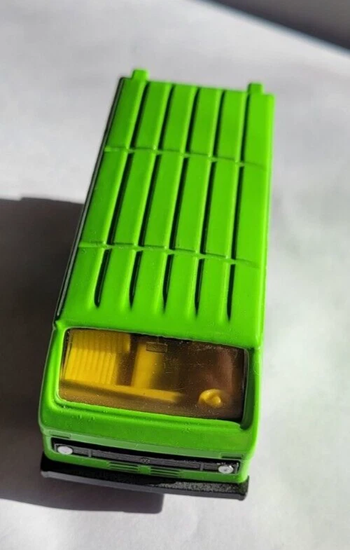 KASTENWAGEN - SIKU VW LT 28 modellino furgone vintage verde 1334 W. GERMANY 1984 - Immagine 2 di 4