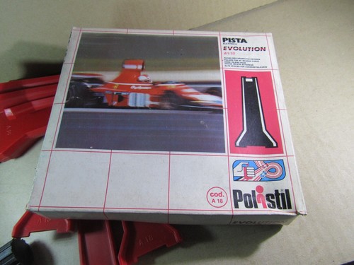 300X Polistil A18 Italie Piliers pour Virage Relevé Extérieur Slot + Boite 1:32 - Picture 7 of 11