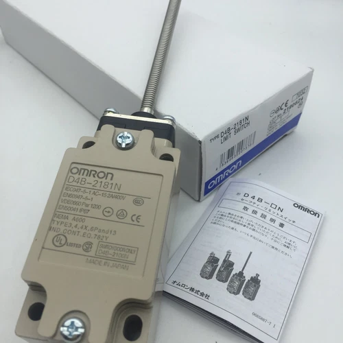 Brand new omron in Box D4B-2181N D4B2181N Limit Switch free shipping