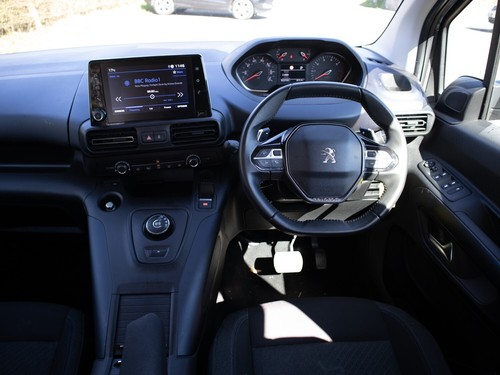 PEUGEOT RIFTER BLUEHDI S/S ALLURE Automatic Diesel MPV 2020 WAV Disabled Access - Picture 11 of 14