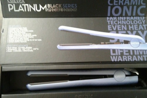 Cortex International Black Series Professional 1.25-Inch Majestic Blue Flat Iron - Picture 2 of 3