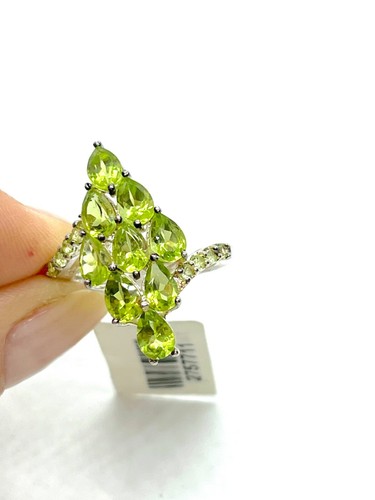 New Sterling Silver Green Peridot Cluster Ring Size O (US (7 1/2) - Picture 5 of 10